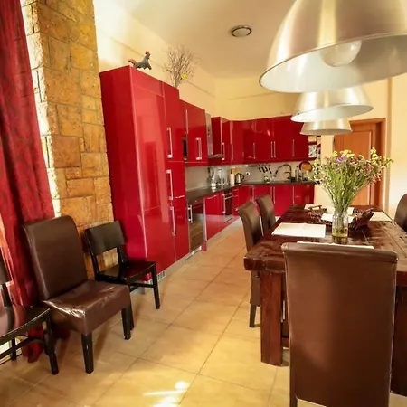 Villa Sani Deluxe *